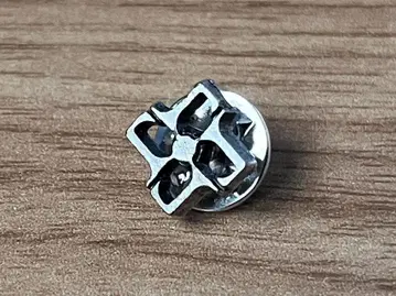 Tagliatore 라펠 핑 실버