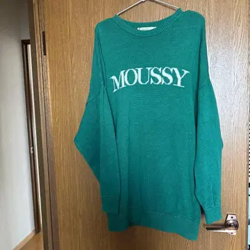 MOUSSY 그린 로고 니트 긴팔