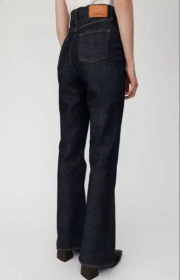 moussy mvs 23 플레어 FLARE