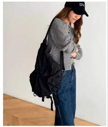 캐주얼 블랙 백팩 캐널진