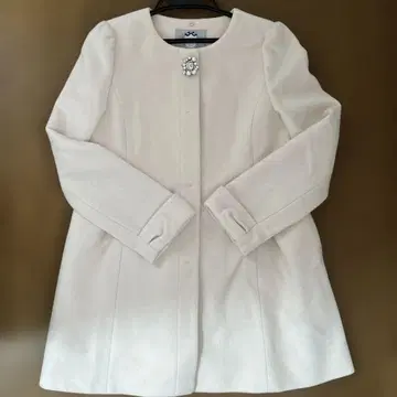 리란듀르 화이트 롱 코트