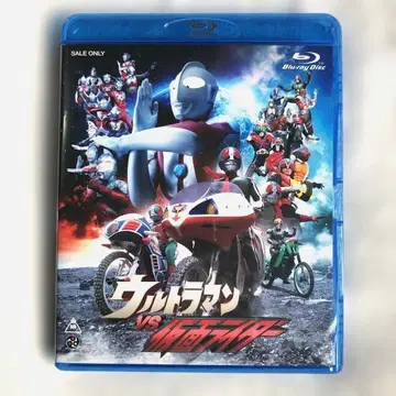 울트라맨 vs 가면라이더 <2매 세트> 블루레이 & DVD