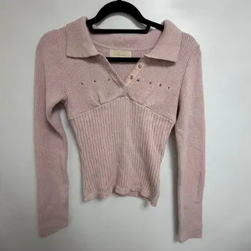 ANDMARY Lindsay 로고 탑