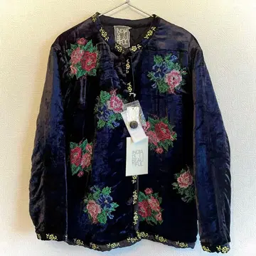 INDIA IS BEAUTIFUL 블루종 자수 장미 벨벳 로즈