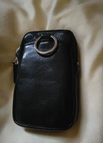 블랙 가죽 멀티 파우치