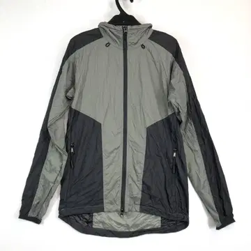 스너그팩 립 반 윙클 나일론 자켓 블랙 그레이 3