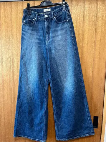 YANUK 27인치 와이드 플레어