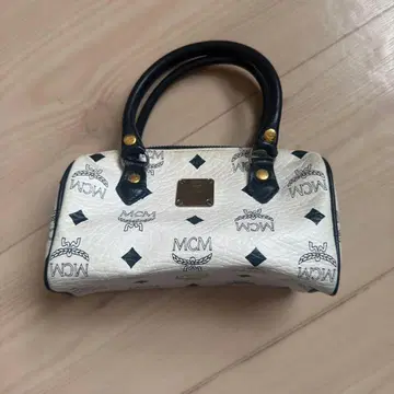 MCM 로고 프린트 핸드백