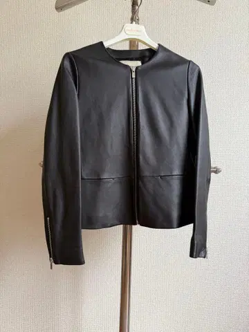 [ UNITED ARROWS ] 블랙 가죽 자켓