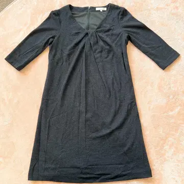 [ 새상품급 ] 자유구 무릎 기장 원피스 SIZE 38