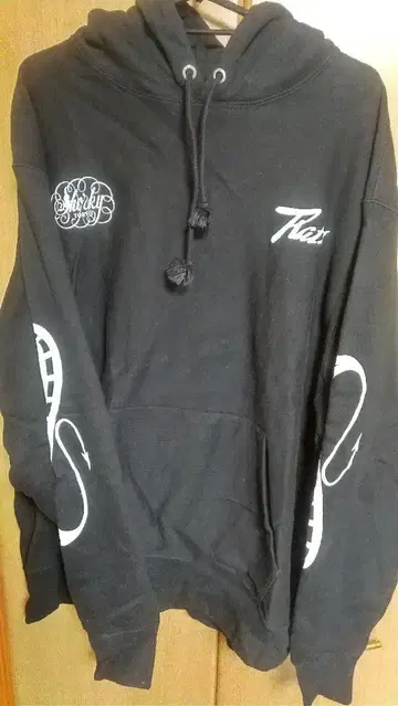 RATS 이와타 쇼키치 선수 후드티