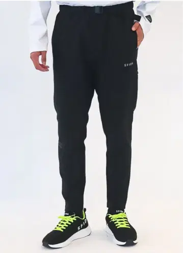 SFIDA 블랙 조거 팬츠