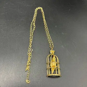 새장 목걸이 버드 케이스 골드색 오버사이즈 펜던트 AMULET