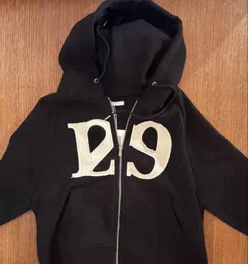 illigo 후드티 블랙