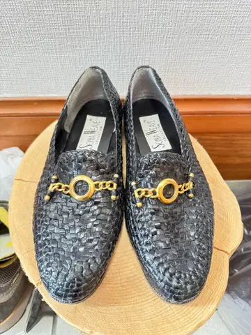 Soma Leate 뜨개질 로퍼 블랙