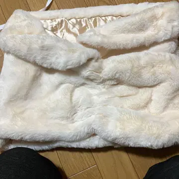 후리소데 화이트 퍼 숄