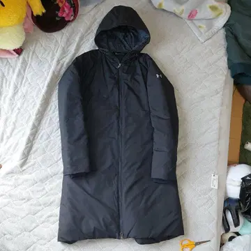 Under Armour 블랙 다운 자켓 L 벤치 코트