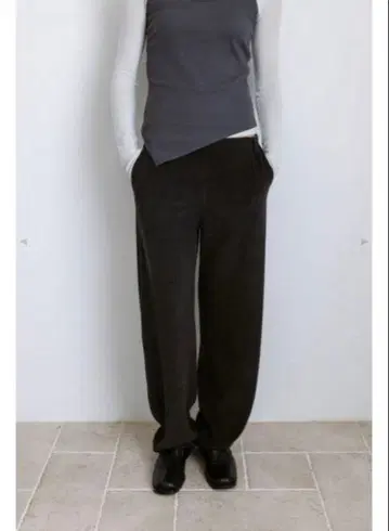 스튜디오 도 니트 팬츠