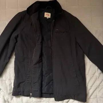Wrangler의 아우터