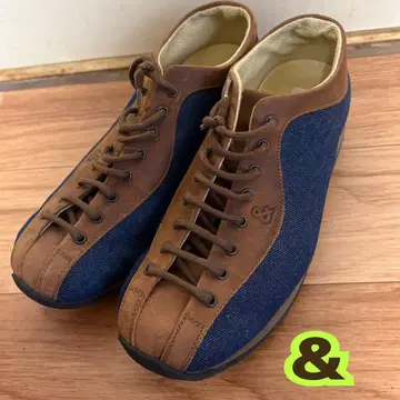 브라운. 네이비 가죽 데님 스니커즈 38 사이즈 약 24cm