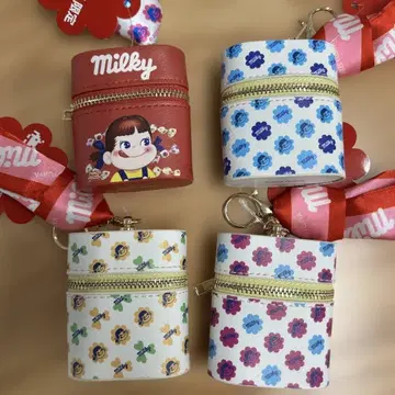 밀키 스카프 포함 참 파우치 4개 컴플리트 세트 타이토 한정판