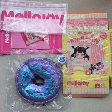 멜로 조이 성운 블랙홀