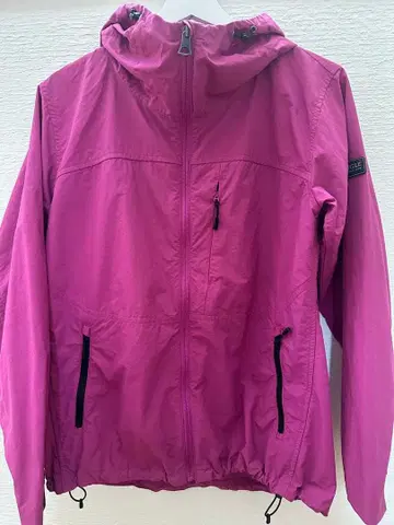 [ 새상품급 ] AIGLE 후드 부착 핑크 마운틴 후드티