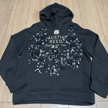 AUSTIN REED 블랙 후드티 40
