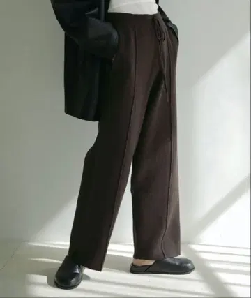 [안느크] 핀턱 니트 팬츠 38 니트 팬츠