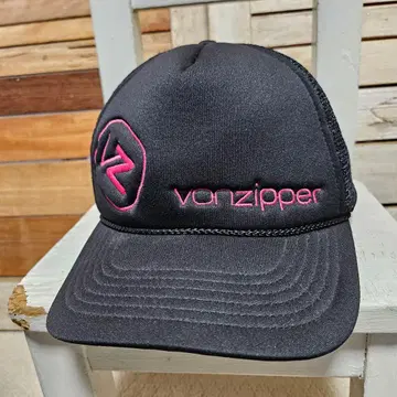vonzipper 본지퍼 메쉬 캡 자수 로고 블랙 검정