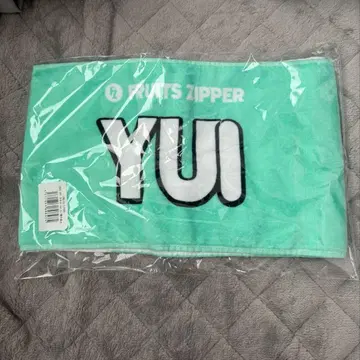 FRUITS ZIPPER 사쿠라이 유이 타월