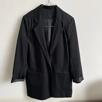 블랙 테일러드 자켓 긴팔