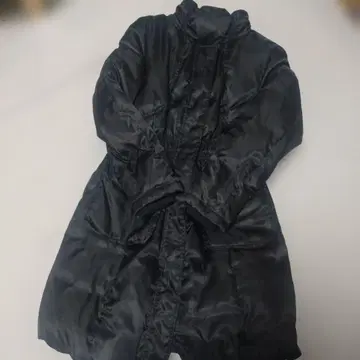 비안테 리브 블랙 다운 자켓