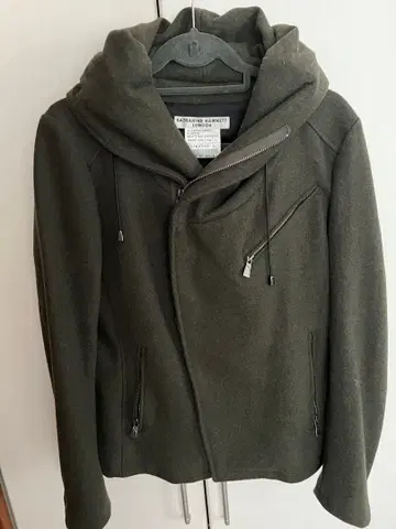 후드 부착 울 코트