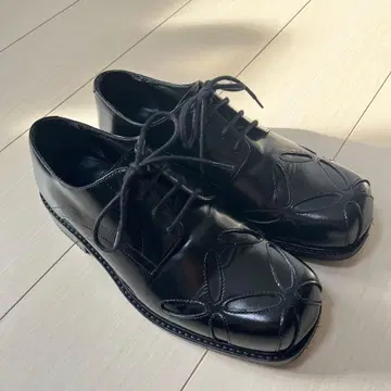 STEFAN COOKE SLASHED SQUARE TOE EU39