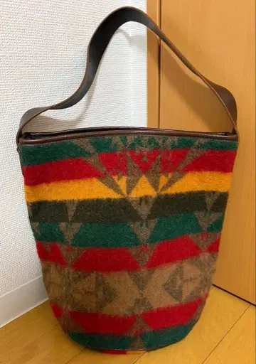 PLAGE x HANDLIGHT 네이티브 무늬 백