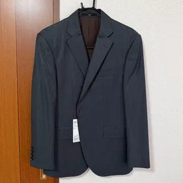 DAKS 닥스 상하의 수트 고급 정가 170000엔 세금