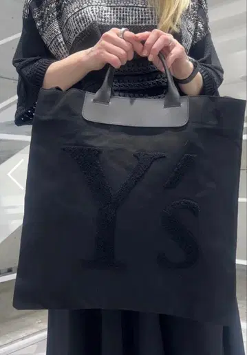 Y's 로고 카키 토트백