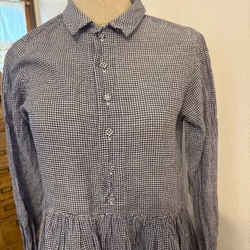 올드맨즈테일러 체크 무늬 긴팔 무릎 기장 원피스