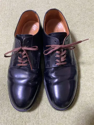 서비스 신발 Locking Shoes by FootMonkey