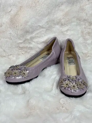 피즈리 님 라벤더 플랫슈즈 꽃무늬 자수 [ 23.0 ]