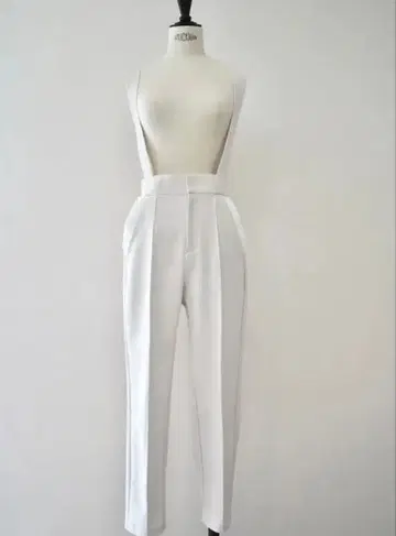 idealuce 리본 팬츠 미사용 새상품