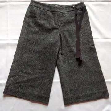 투 비 시크 하프 팬츠 사이즈 38