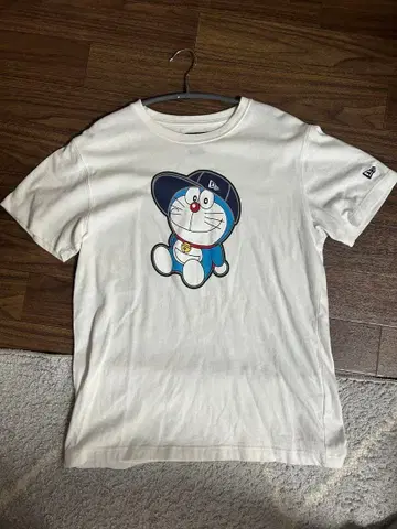 선착순 도라에몽 T셔츠 New Era 화이트
