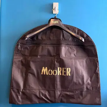 MooRER/무레르 정품 가먼트 백 & 행거