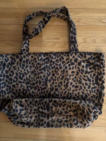 MUSE de Deuxieme Classe 레오파드 백