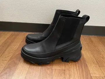 SOREL 블랙 사이드 고어 부츠 통굽