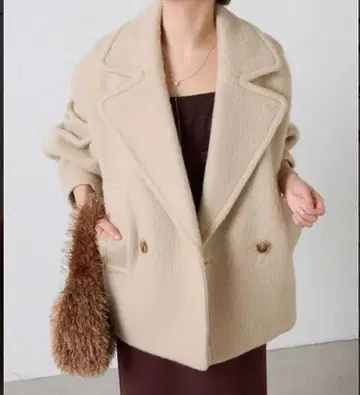 콜라주 개럴개런트 울 혼방 샤기 P 코트