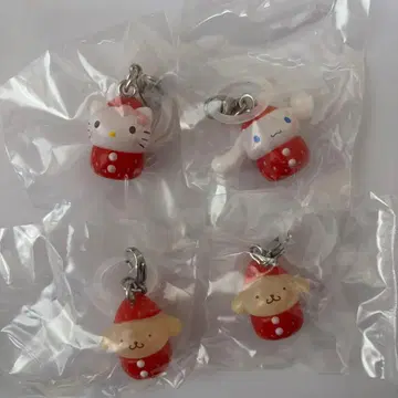 산리오 딸기 메지루시 액세서리