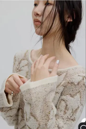 루프 블룸 글로우 자카드 니트 드레스